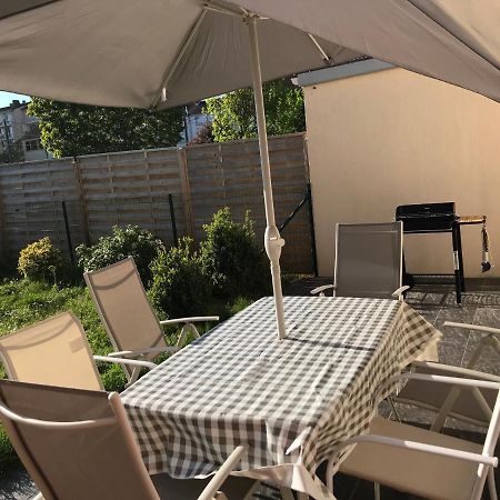Agreable Maison Proche Gare Avec Parking Gratuit Le Mans Luaran gambar